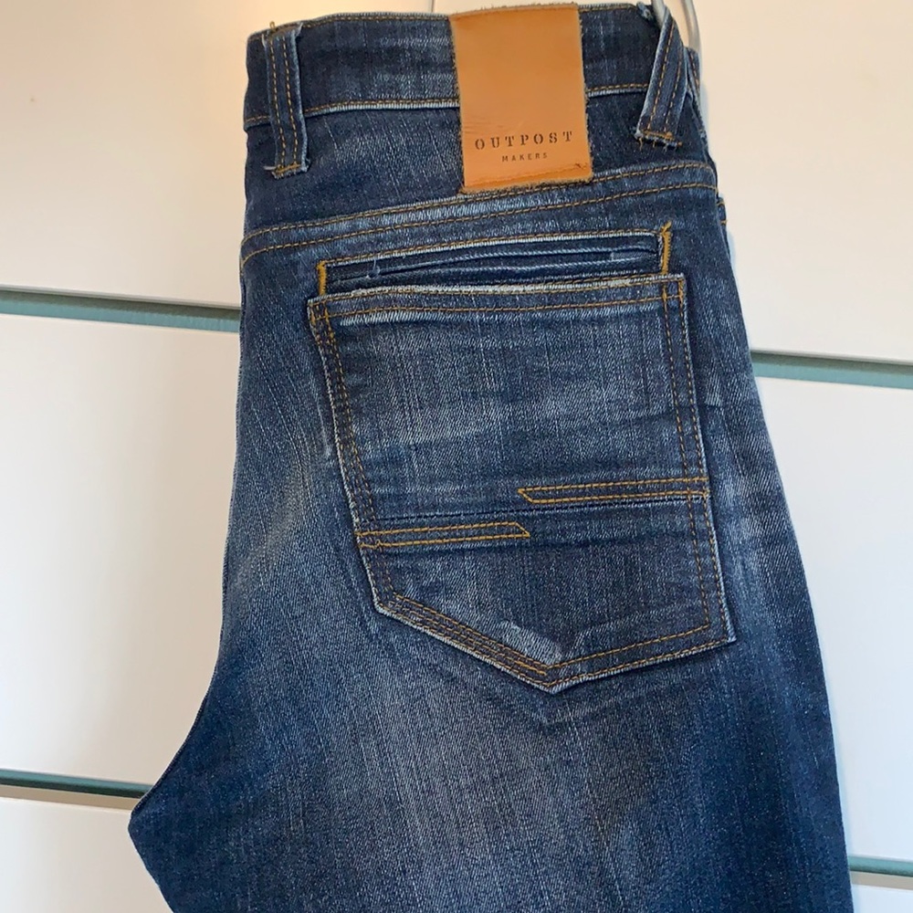 Outpost jeans